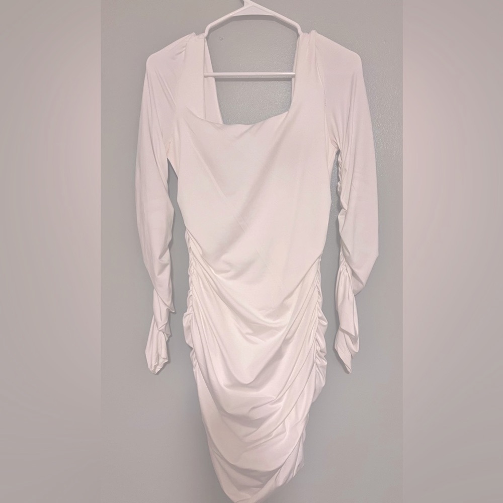 WHITE LONG SLEEVE MINI DRESS- WORN ONCE